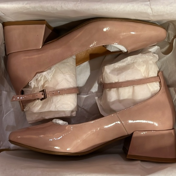 Sézane Mélanie Babies in Rose Clair Vernis - Picture 3 of 7